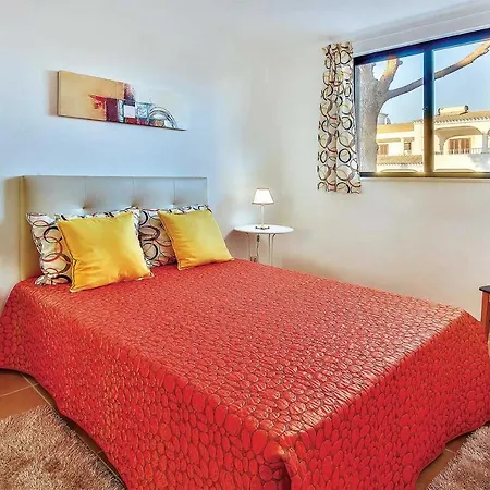 Villa Sleeps 10 With Pool Air Con And Wifi Sesmarias