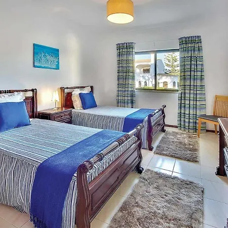 Sleeps 10 With Pool Air Con And Wifi Villa *